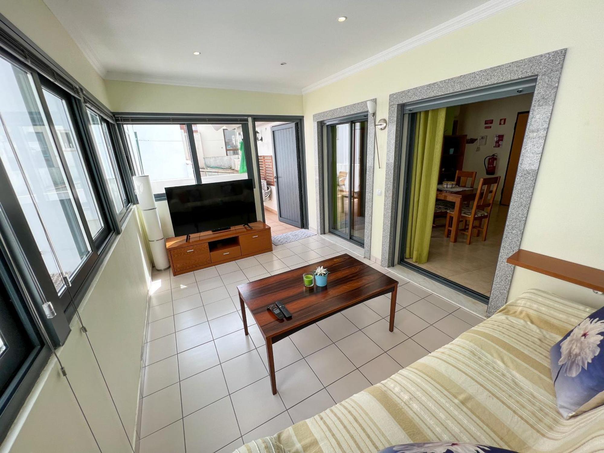 T1s - Center Apartment *